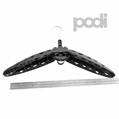 black hanger